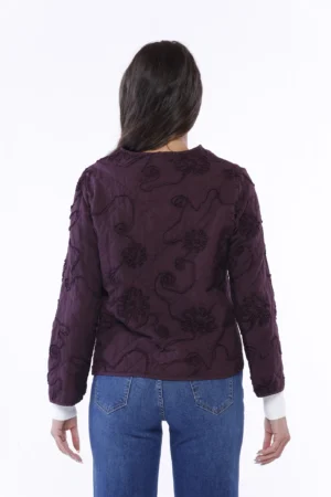 GIACCA corta primi freddi con ricami a fiori chiusura a bottoni e taschini sul davanti