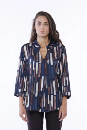 BLUSA a stampa Ikat con orli a sbuffo e graziose pence sul davanti