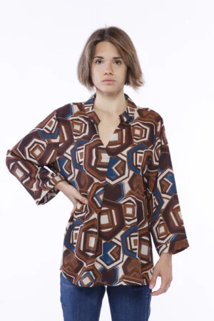 BLUSA a stampa fantasia con colletto alla coreana aperto a V sul davanti e maniche a kimono