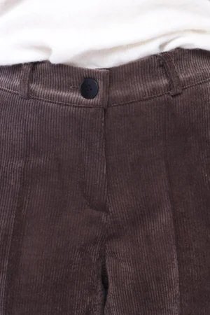 PANTALONE in velluto di cotone a palazzo con chiusura a bottone e passanti alla cintura