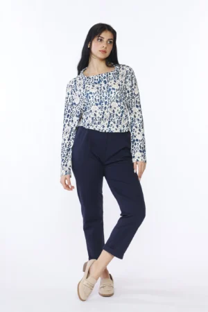 PANTALONE pull-on con graziose pence sul davanti e risvolti alle caviglie ONEWORLD HYBRID