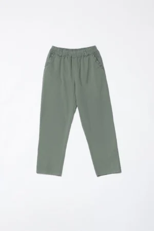 PANTALONE pull-on con graziose taschine arricciate e passanti alla cintura