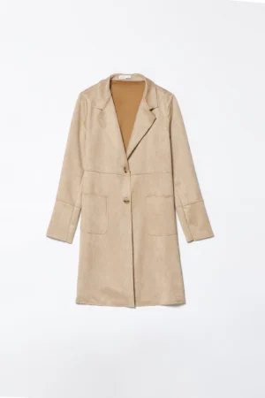 GIACCA lunga in ecodainetto con bottoni di chiusura, tasche e collo reverse