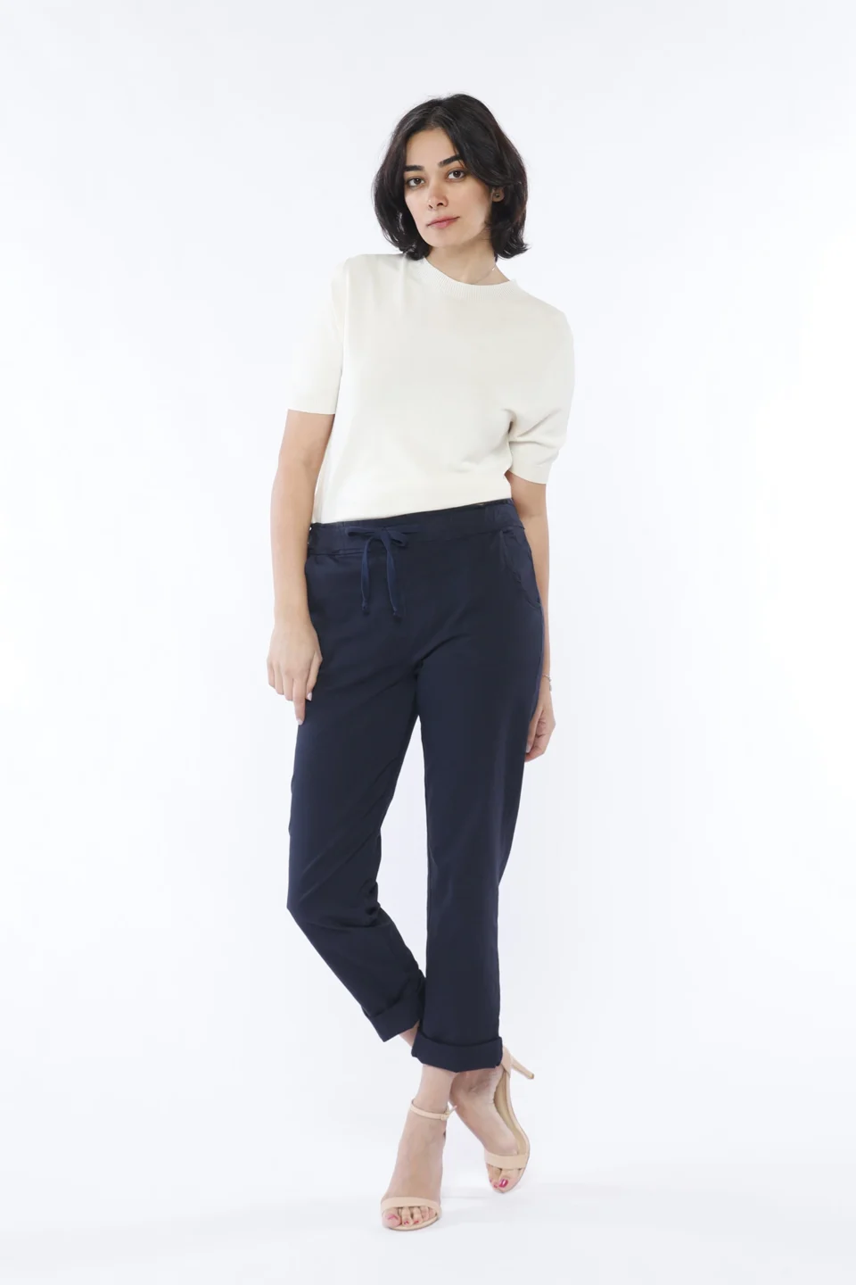 PANTALONE comodo in cotone con risvolti alle caviglie fodera interna a fiori e laccetto di chiusura ONEWORLD HYBRID