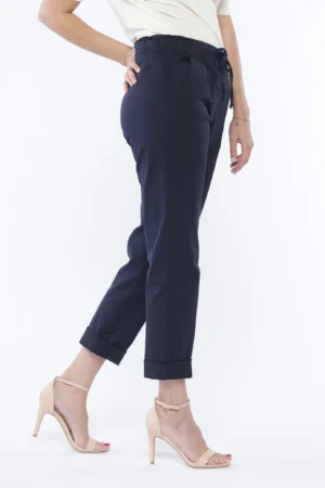 PANTALONE comodo in cotone con risvolti alle caviglie fodera interna a fiori e laccetto di chiusura