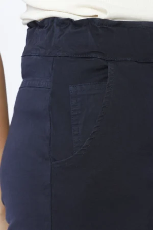 PANTALONE comodo in cotone con risvolti alle caviglie fodera interna a fiori e laccetto di chiusura