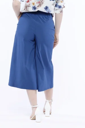 PANTALONE pantagonna pull-on con tasche all’americana e graziose pence sul davanti