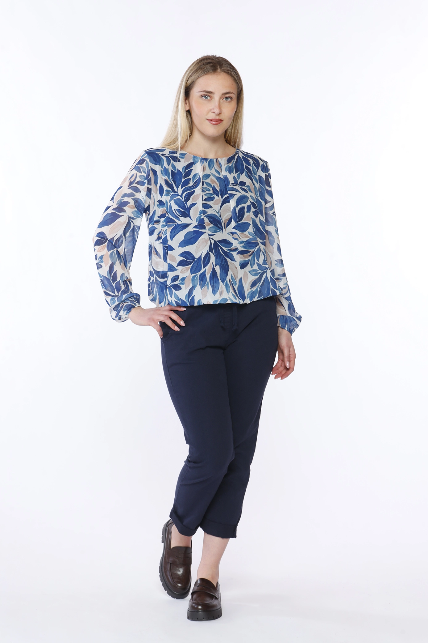 BLUSA a fantasia di foliage con scollo a giro e orli a sbuffo ONEWORLD HYBRID