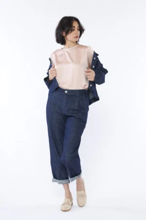 BLUSA versatile con maniche a sbuffo e scollo a giro ONEWORLD HYBRID