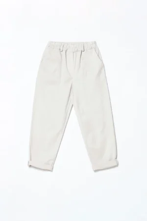 PANTALONE barrel leg con elastico di chiusura in vita e passanti alla cintura