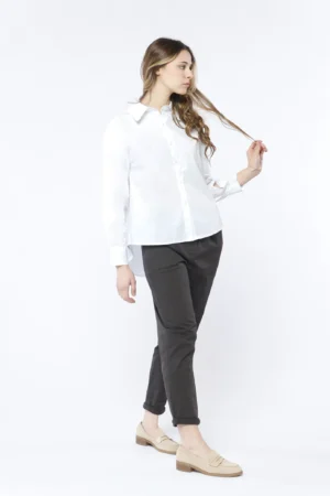 CAMICIA fresca in cotone con fondo arrotondato e taschino decorativo sul davanti ONEWORLD HYBRID