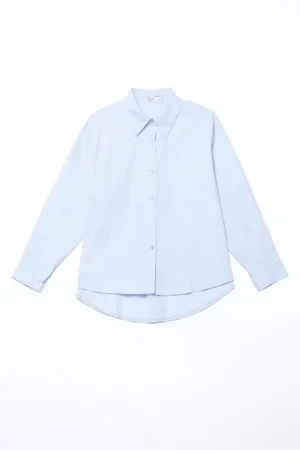 CAMICIA fresca in cotone con fondo arrotondato e taschino decorativo sul davanti