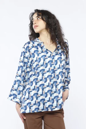 BLUSA a fantasia geometrica con maniche a kimono e colletto alla coreana aperto a V