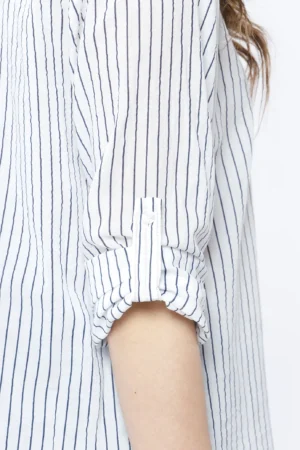 CAMICIA corta con fiocco e manica a tre quarti