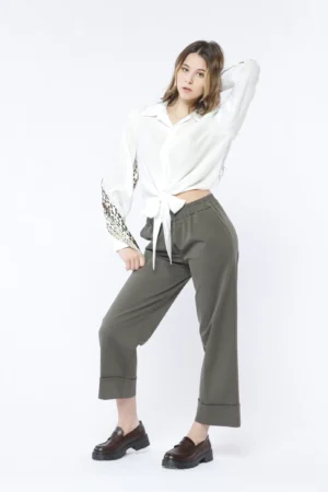 CAMICIA corta con fiocco a maniche lunghe