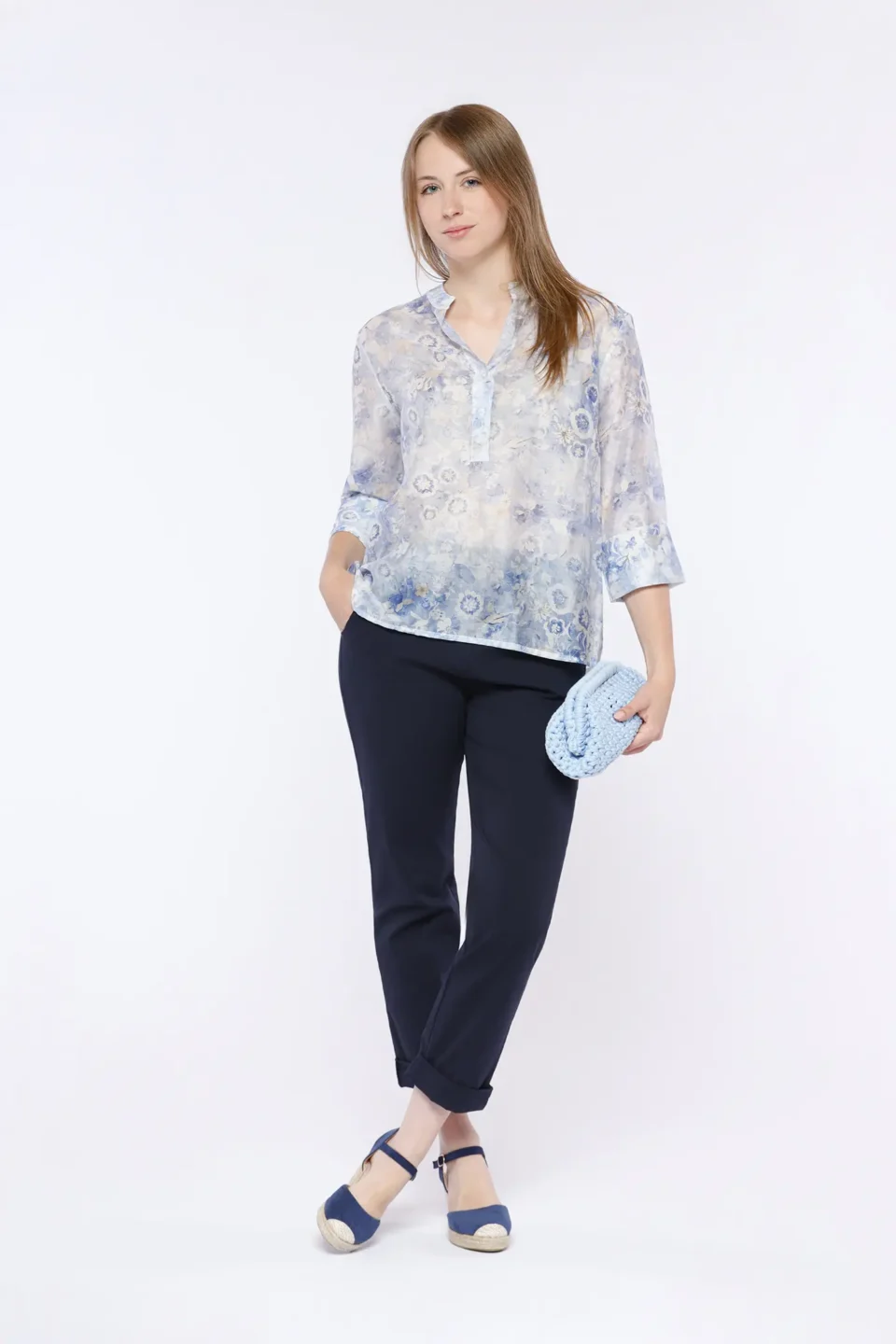BLUSA scollo a V con bottoncini e manica a tre quarti  ONEWORLD HYBRID