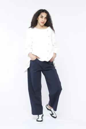PANTALONE con tasche e cinturino elasticizzato con passanti