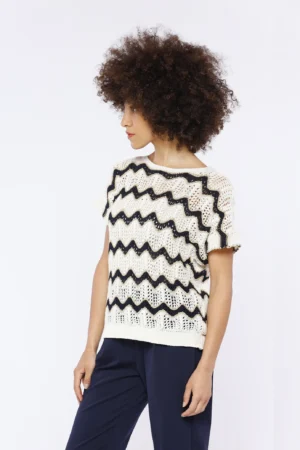 MAGLIA traforata a manica corta e con righe bicolore