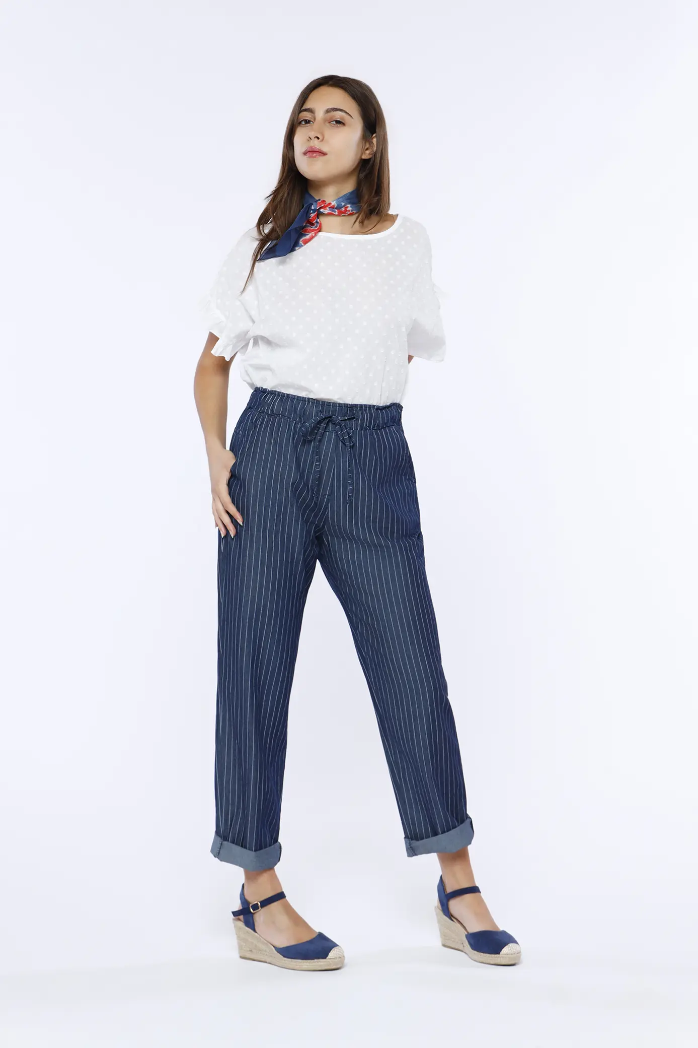 PANTALONE comodo a righe con risvolti di tendenza alle caviglie e laccetto di chiusura in vita ONEWORLD HYBRID