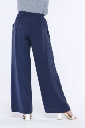 PANTALONE fresco e comodo pull on a zampa larga con tasche laterali