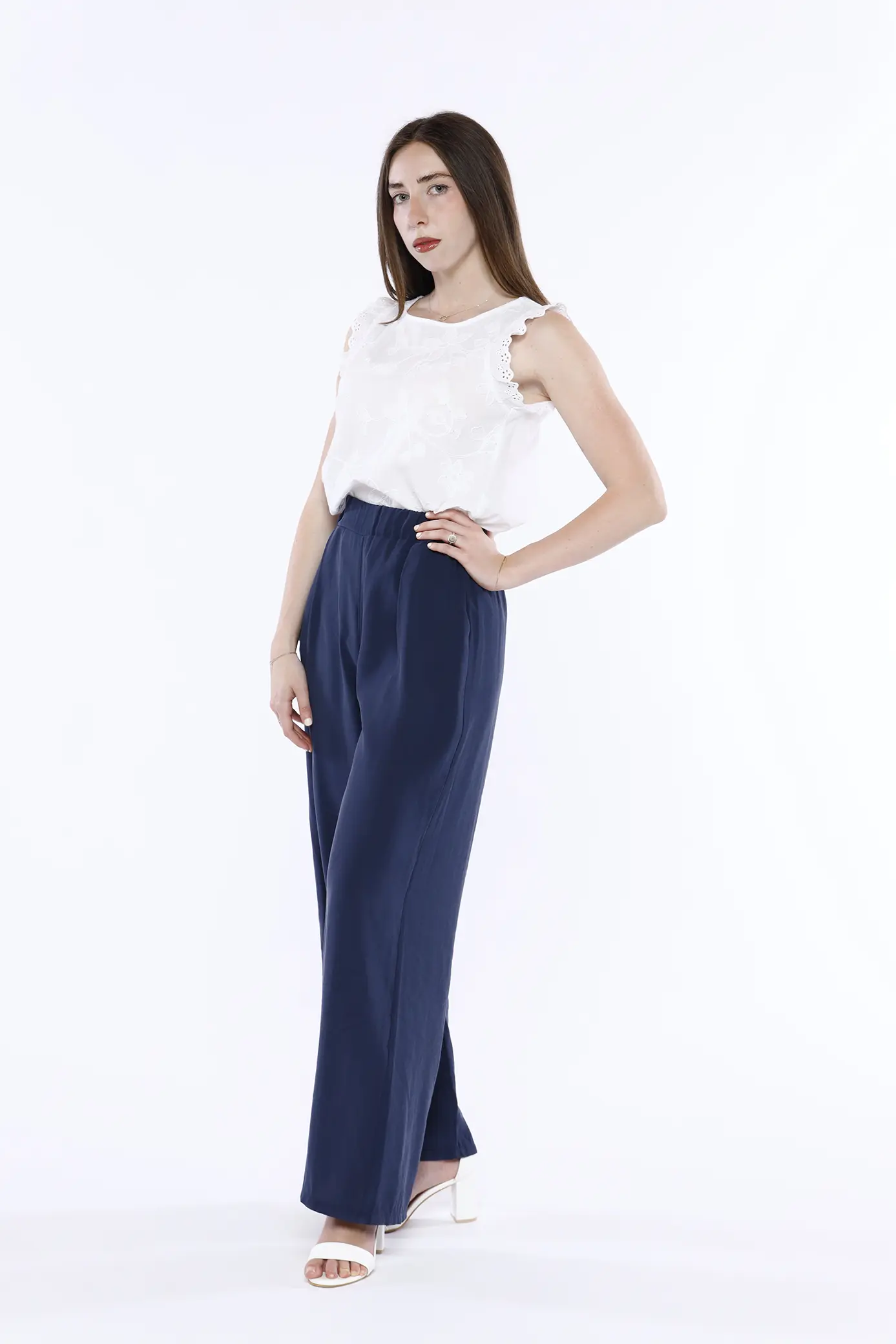 Blusa MAIORI con scollo e maniche a giro – CAPSULE COLLECTION POSITANO. Parte centrale della Capsule Collection Positano